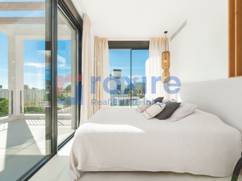 4 makuuhuone Huvila myytävänä paikassa Sant Jordi de Ses Salines mukana uima-altaan - 3 795 000 € (Ref: 9029769)