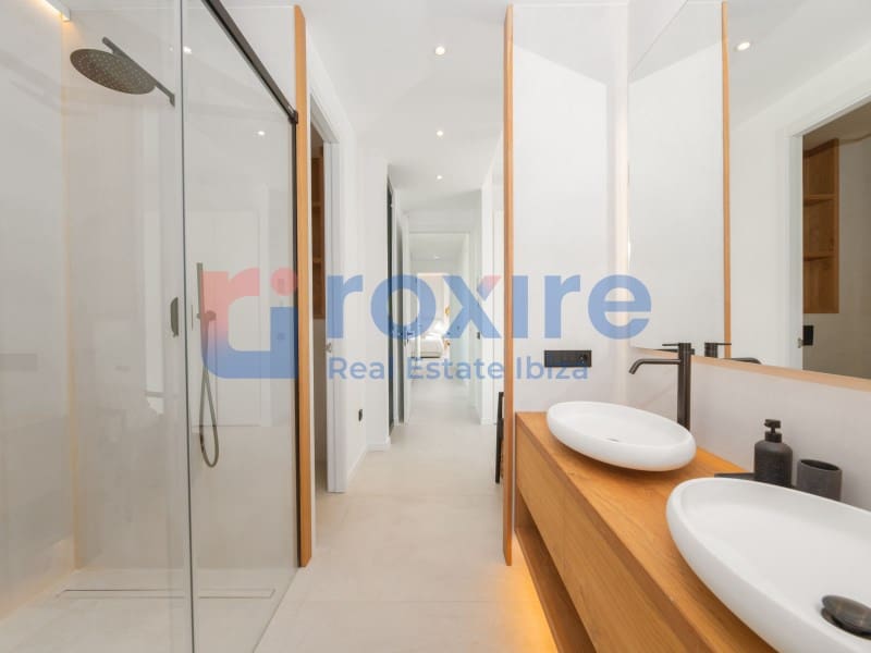 4 makuuhuone Huvila myytävänä paikassa Sant Jordi de Ses Salines mukana uima-altaan - 3 795 000 € (Ref: 9029769)