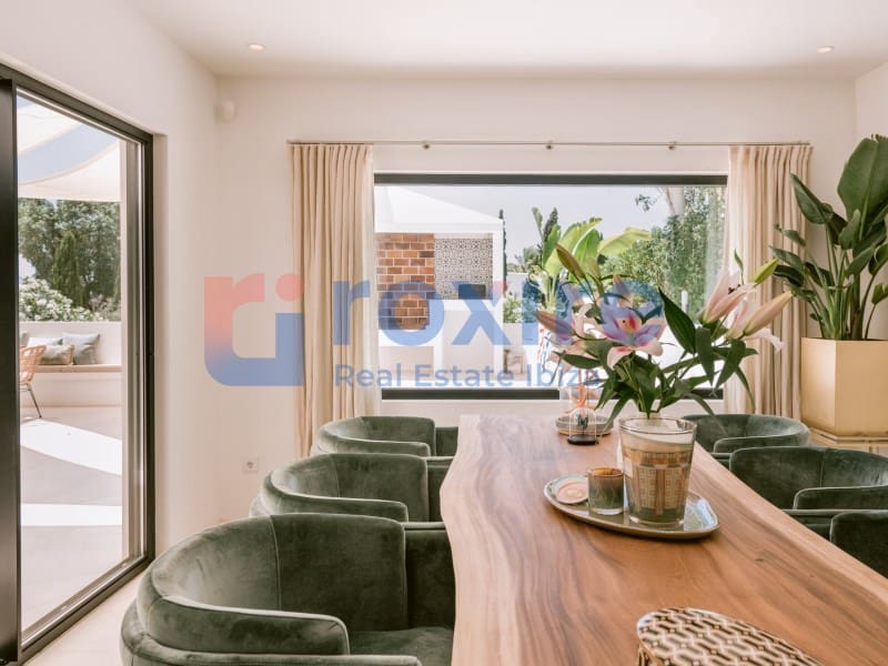 5 sovrum Villa till salu i Nuestra Senora de Jesus med pool garage - 3 295 000 € (Ref: 9029773)