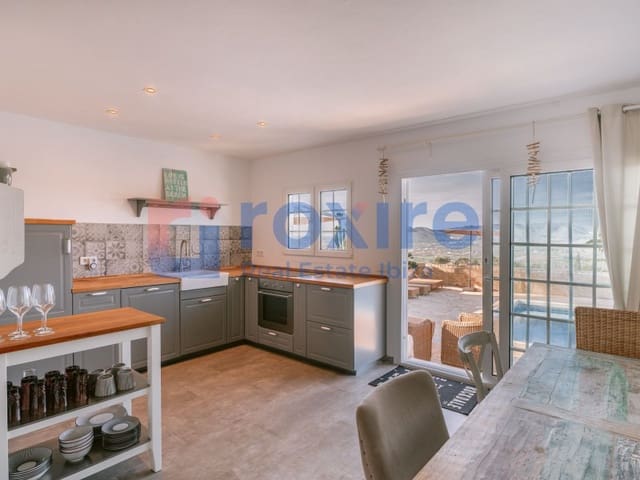 7 soverom Villa til salgs i Can Furnet, Santa Eulalia / Santa Eularia med svømmebasseng - € 4 950 000 (Ref: 9029780)