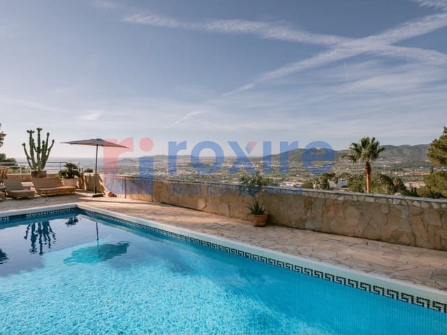7 slaapkamer Villa te koop in Can Furnet, Santa Eulalia / Santa Eularia met zwembad garage - € 4.500.000 (Ref: 9029780)