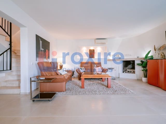 7 soverom Villa til salgs i Can Furnet, Santa Eulalia / Santa Eularia med svømmebasseng - € 4 950 000 (Ref: 9029780)