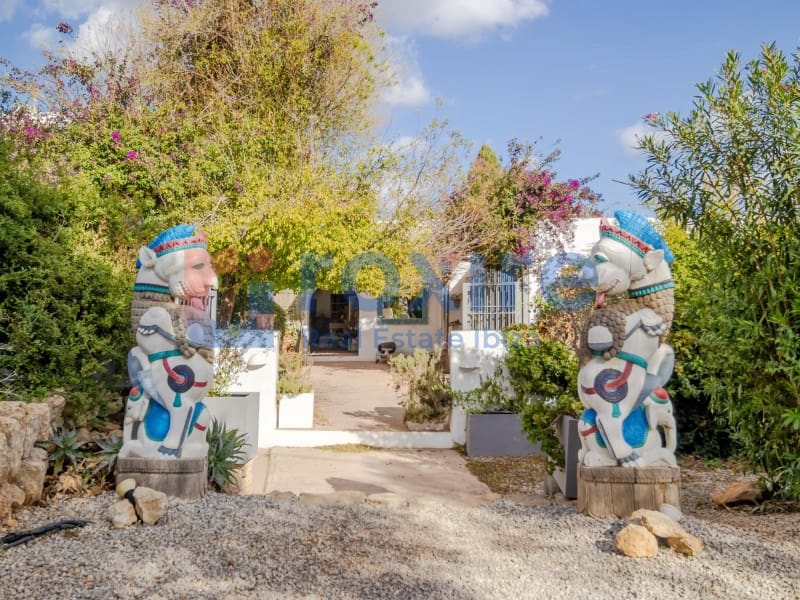 2 Zimmer Finca/Landgut zu verkaufen in Santa Gertrudis de Fruitera - 2.750.000 € (Ref: 9029783)