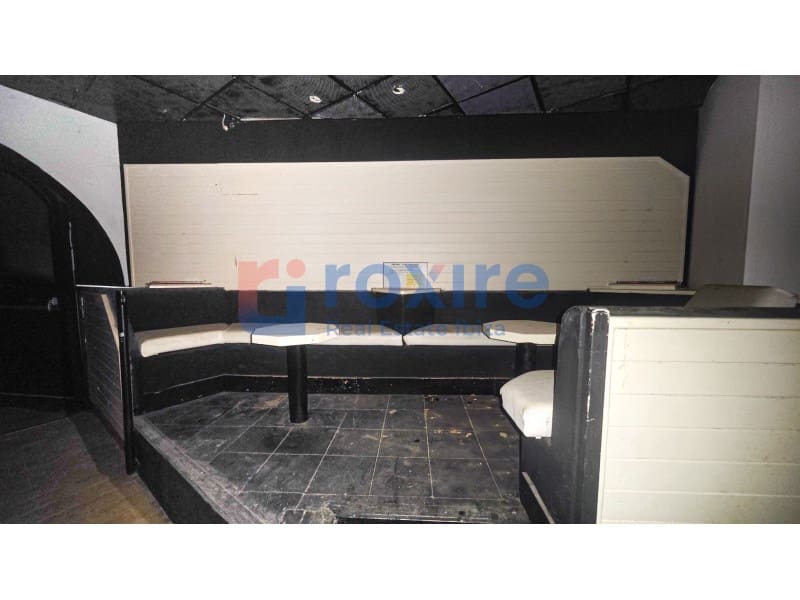 Commercial for rent in Sant Antoni de Portmany - € 1,800 (Ref: 9073671)