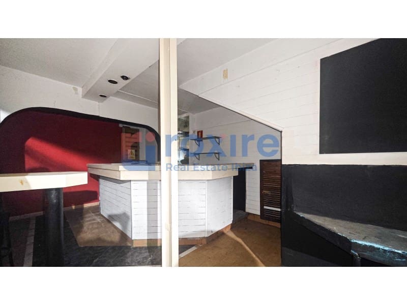 Commercial for rent in Sant Antoni de Portmany - € 1,800 (Ref: 9073671)