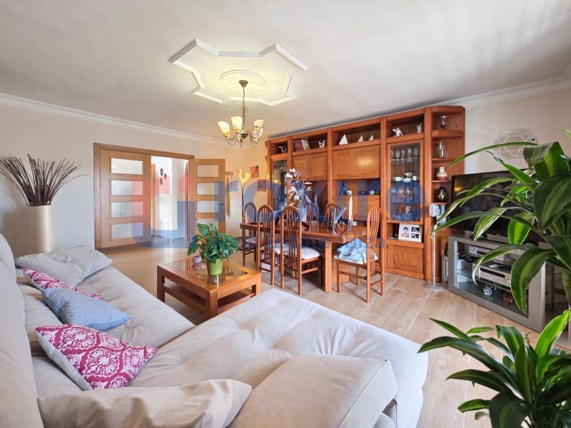 Commercial for sale in Cala d'en Bou - € 2,300,000 (Ref: 9075304)