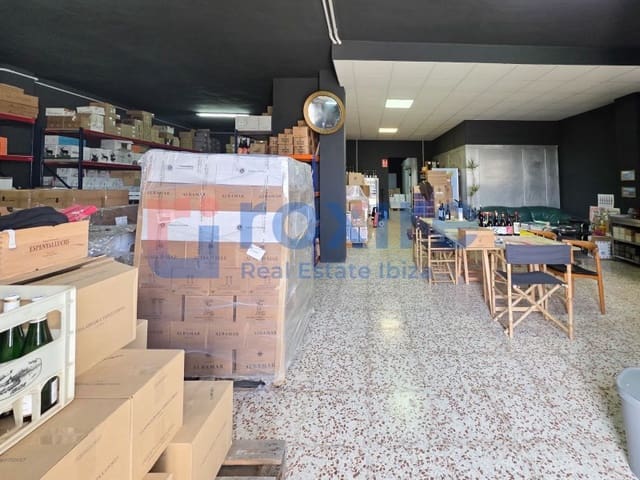 Commercieel te koop in Cala d'en Bou, San Jose / Sant Josep de Sa Talaia - € 2.300.000 (Ref: 9075304)