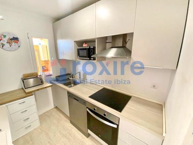 3 slaapkamer Flat te koop in Cala d'en Bou, San Jose / Sant Josep de Sa Talaia - € 499.900 (Ref: 9082596)