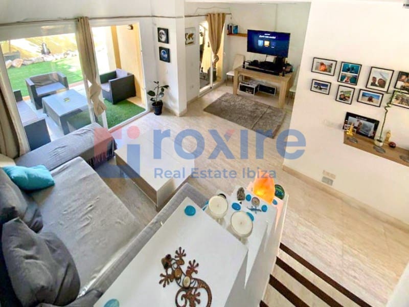 3 slaapkamer Flat te koop in Cala d'en Bou - € 499.900 (Ref: 9082596)