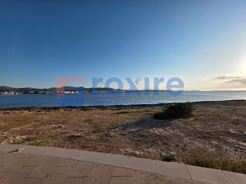 3 slaapkamer Flat te koop in Cala d'en Bou - € 499.900 (Ref: 9082596)