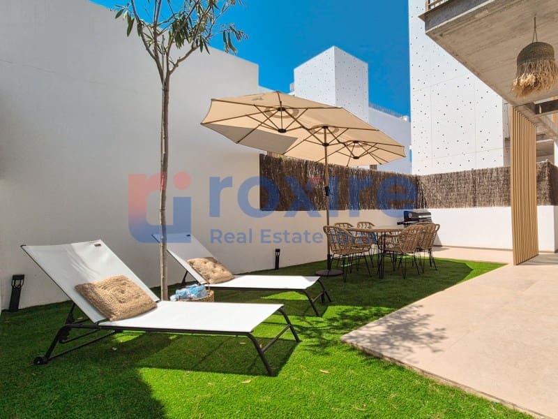 2 soveværelse Lejlighed til salg i Sant Antoni de Portmany med swimmingpool garage - € 585.000 (Ref: 9129915)