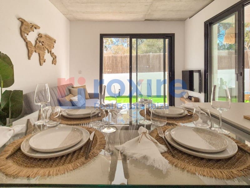 2 soveværelse Lejlighed til salg i Sant Antoni de Portmany med swimmingpool garage - € 585.000 (Ref: 9129915)