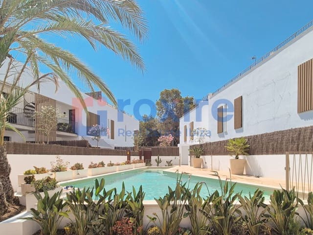 2 makuuhuone Asunto myytävänä paikassa Sant Antoni de Portmany mukana uima-altaan 
autotalli - 585 000 € (Ref: 9129915)