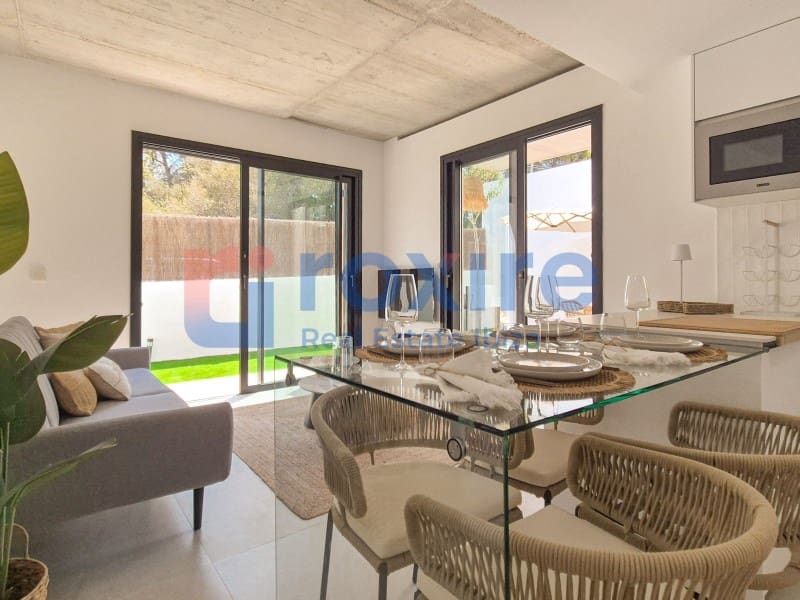 2 soveværelse Lejlighed til salg i Sant Antoni de Portmany med swimmingpool garage - € 585.000 (Ref: 9129915)