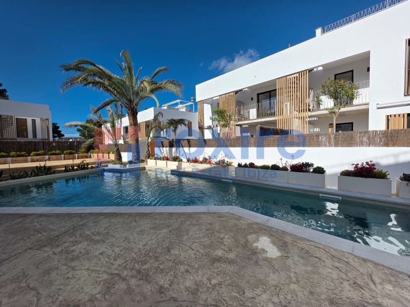 2 soveværelse Lejlighed til salg i Sant Antoni de Portmany med swimmingpool garage - € 585.000 (Ref: 9129915)