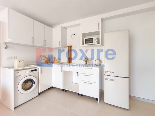 4 soveværelse Lejlighed til salg i Cala d'en Bou, San Jose / Sant Josep de Sa Talaia - € 520.000 (Ref: 9774334)