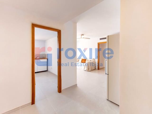 4 soveværelse Lejlighed til salg i Cala d'en Bou, San Jose / Sant Josep de Sa Talaia - € 520.000 (Ref: 9774334)