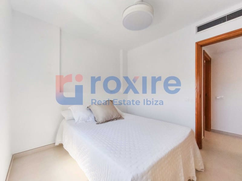 4 soveværelse Lejlighed til salg i Cala d'en Bou - € 520.000 (Ref: 9774334)