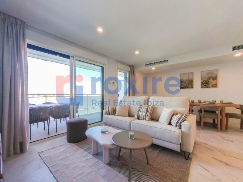 3 soverom Leilighet til leie i Ibiza by med svømmebasseng garasje - € 5 000 (Ref: 9774337)