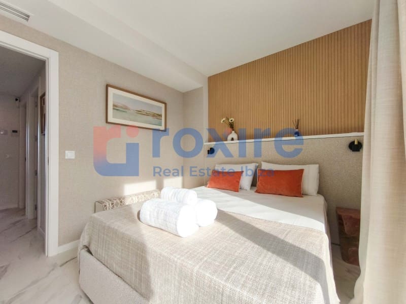 3 soverom Leilighet til leie i Ibiza by med svømmebasseng garasje - € 5 000 (Ref: 9774337)