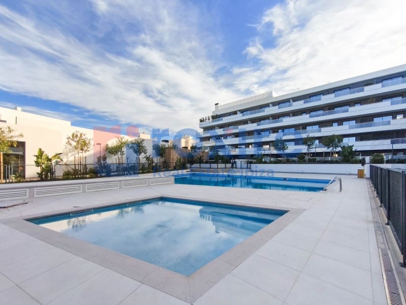 3 soverom Leilighet til leie i Ibiza by med svømmebasseng garasje - € 5 000 (Ref: 9774337)