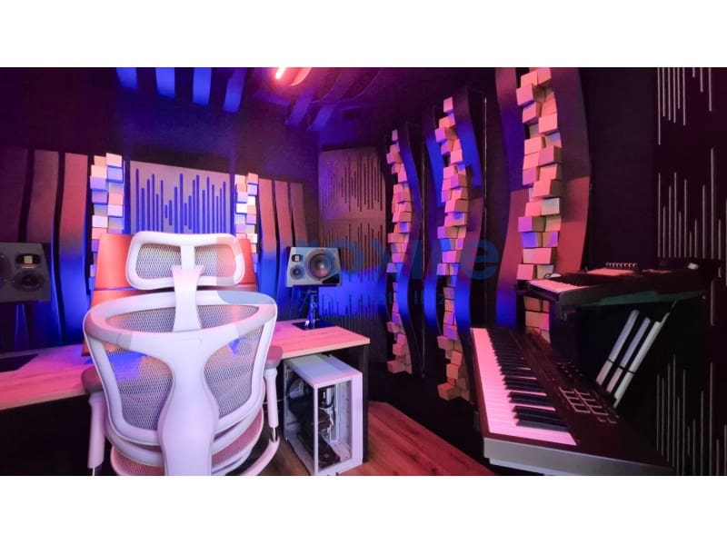 Office for rent in Sant Antoni de Portmany - € 550 (Ref: 9774338)