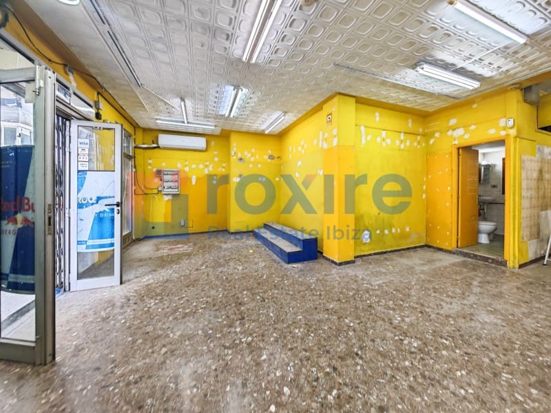 Commercial for rent in Sant Antoni de Portmany - € 1,500 (Ref: 9774339)