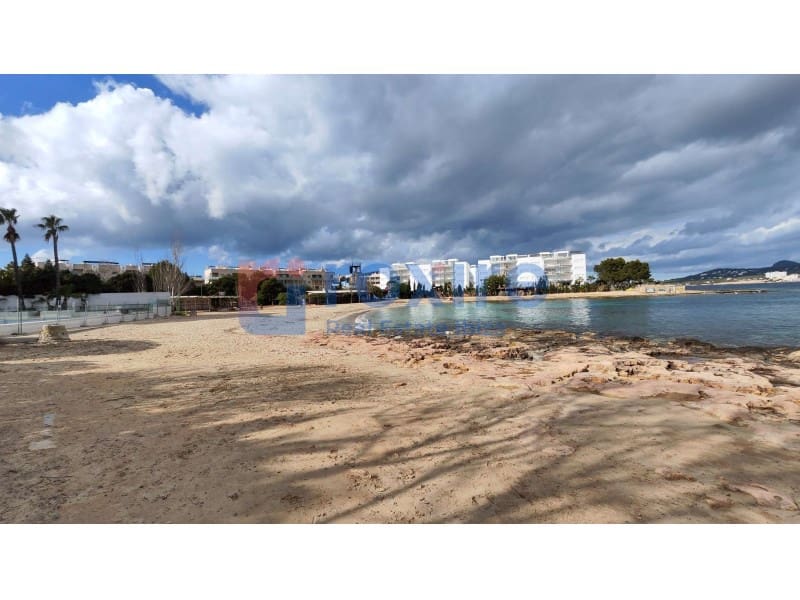 2 bedroom Flat for rent in Cala d'en Bou with pool garage - € 2,000 (Ref: 9774341)