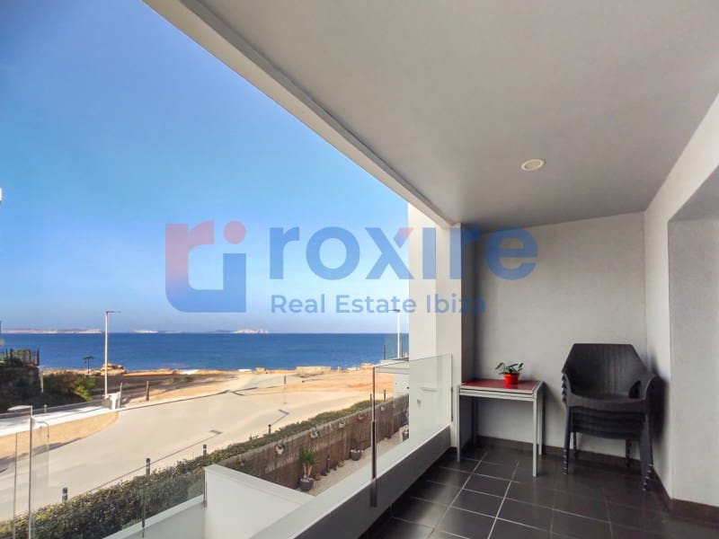 2 bedroom Flat for rent in Cala d'en Bou with pool garage - € 2,000 (Ref: 9774341)