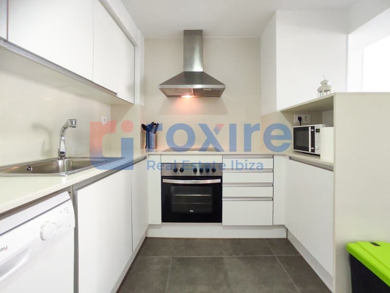 2 bedroom Flat for rent in Cala d'en Bou with pool garage - € 2,000 (Ref: 9774341)