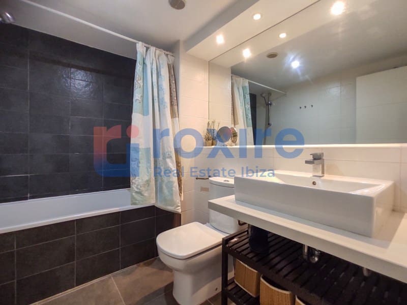 2 bedroom Flat for rent in Cala d'en Bou with pool garage - € 2,000 (Ref: 9774341)