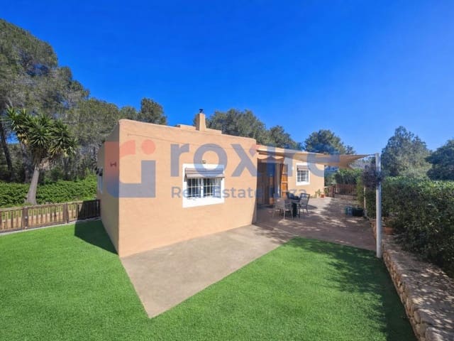 Finca/Casa Rural de 3 habitaciones en Sant Llorenç de Balafia, Sant Joan de Labritja en venta - 1.050.000 € (Ref: 9774342)