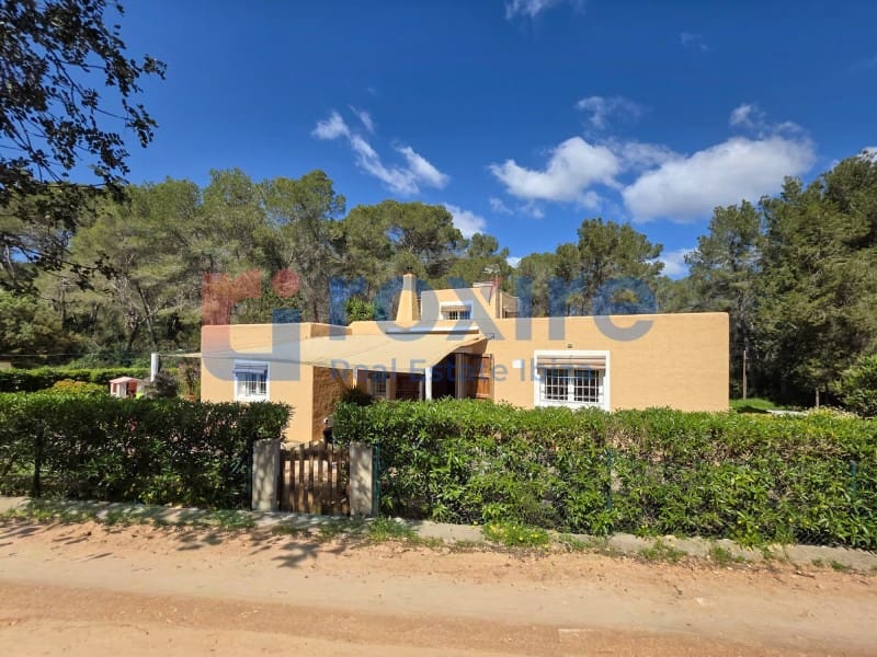 Finca/Casa Rural de 3 habitaciones en Sant Llorenç de Balafia en venta - 1.050.000 € (Ref: 9774342)