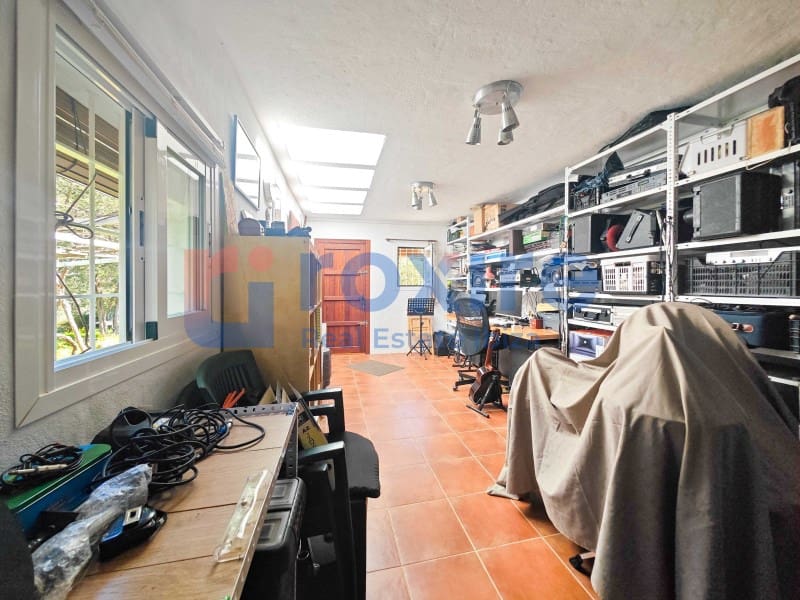 Finca/Casa Rural de 3 habitaciones en Sant Llorenç de Balafia en venta - 1.050.000 € (Ref: 9774342)