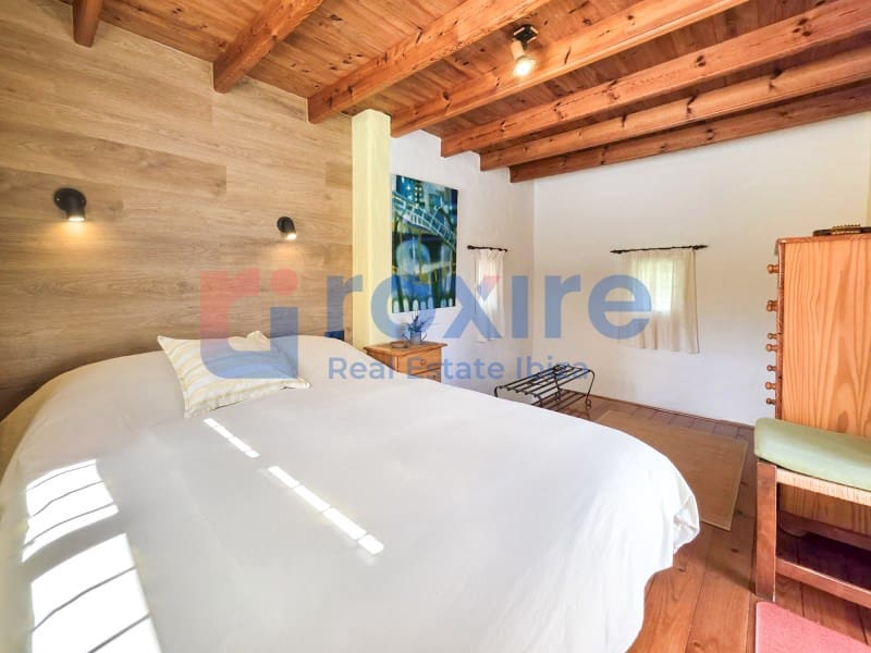 Finca/Casa Rural de 3 habitaciones en Sant Llorenç de Balafia en venta - 1.050.000 € (Ref: 9774342)