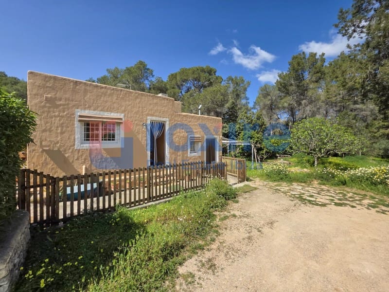 Finca/Casa Rural de 3 habitaciones en Sant Llorenç de Balafia en venta - 1.050.000 € (Ref: 9774342)