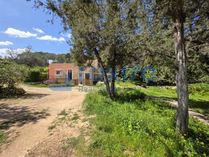 Finca/Casa Rural de 3 habitaciones en Sant Llorenç de Balafia en venta - 1.050.000 € (Ref: 9774342)