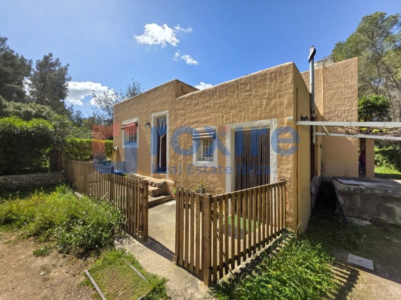 Finca/Casa Rural de 3 habitaciones en Sant Llorenç de Balafia en venta - 1.050.000 € (Ref: 9774342)