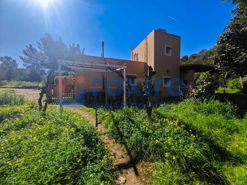 Finca/Casa Rural de 3 habitaciones en Sant Llorenç de Balafia en venta - 1.050.000 € (Ref: 9774342)