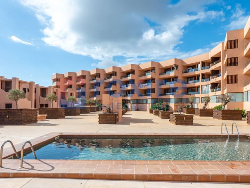 2 bedroom Apartment for sale in Ibiza / Eivissa town - € 435,000 (Ref: 9774343)
