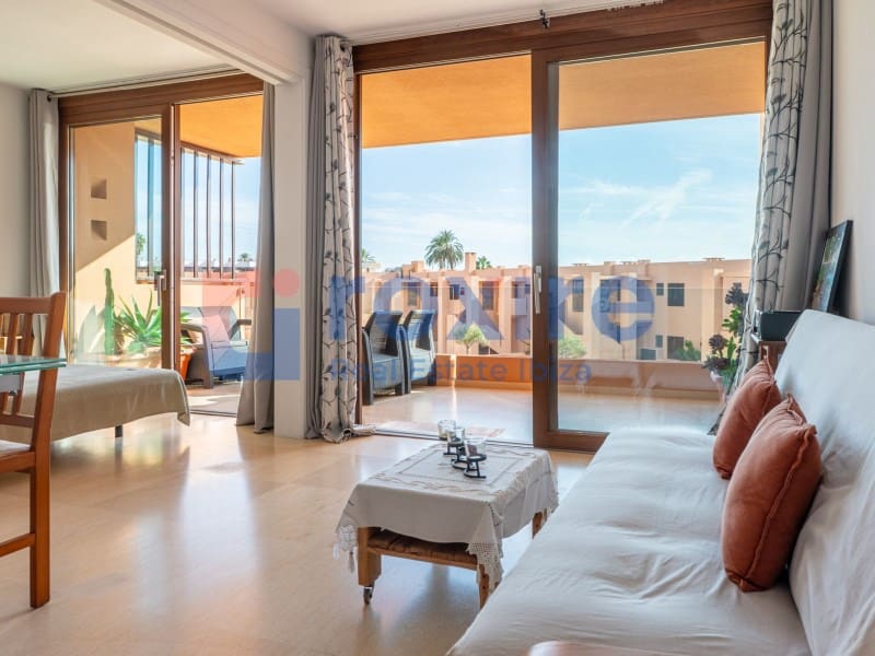 2 bedroom Apartment for sale in Ibiza / Eivissa town - € 435,000 (Ref: 9774343)