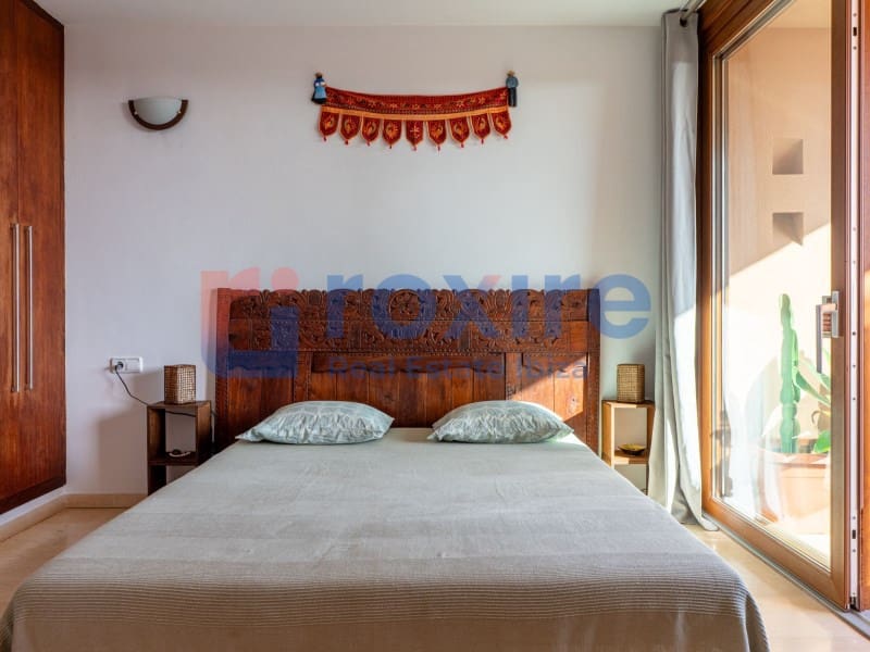 2 bedroom Apartment for sale in Ibiza / Eivissa town - € 435,000 (Ref: 9774343)
