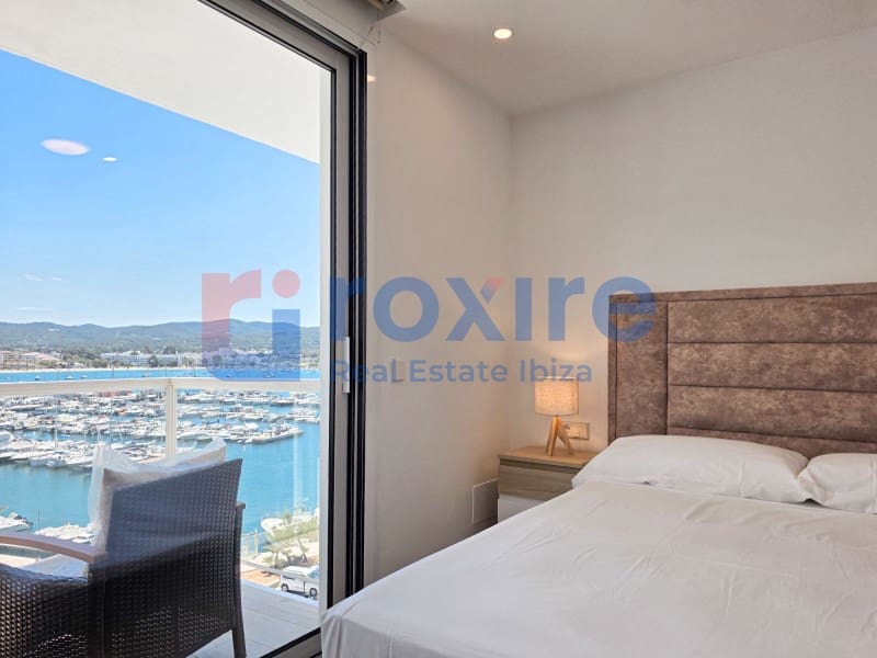 Studio for rent in Sant Antoni de Portmany - € 1,900 (Ref: 9774345)