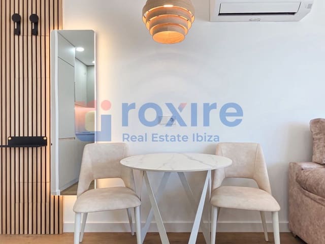 Studio do wynajęcia w Sant Antoni de Portmany - 1 900 € (Ref: 9774345)