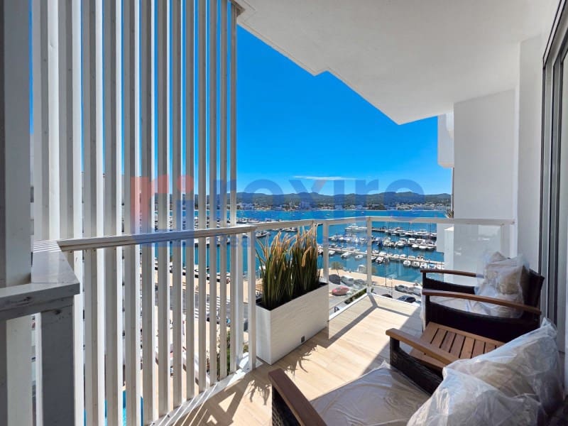 Studio for rent in Sant Antoni de Portmany - € 1,900 (Ref: 9774345)