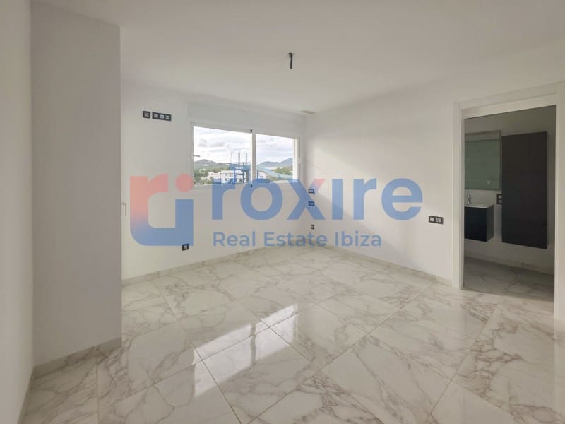 3 Zimmer Penthouse zu verkaufen in Cala d'en Bou mit Garage - 786.000 € (Ref: 9774346)