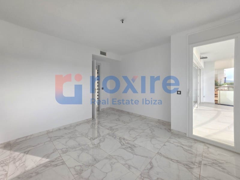 3 Zimmer Penthouse zu verkaufen in Cala d'en Bou mit Garage - 786.000 € (Ref: 9774346)