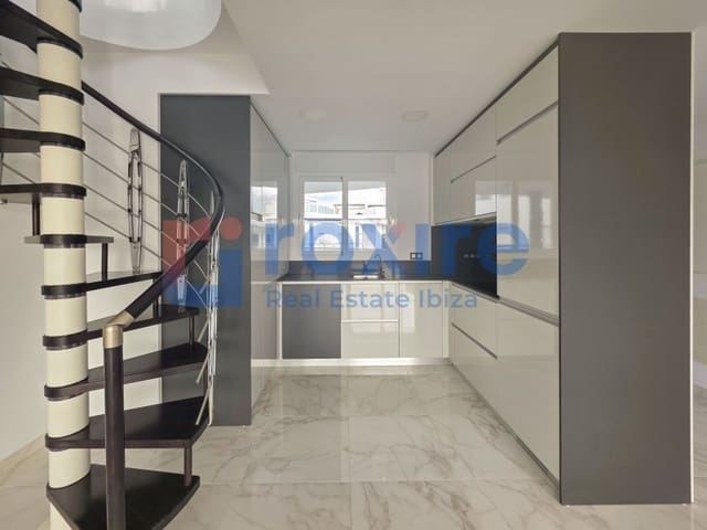 3 Zimmer Penthouse zu verkaufen in Cala d'en Bou, San Jose / Sant Josep de Sa Talaia mit Garage - 786.000 € (Ref: 9774346)