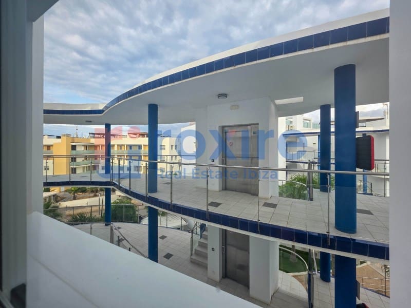 3 Zimmer Penthouse zu verkaufen in Cala d'en Bou mit Garage - 786.000 € (Ref: 9774346)