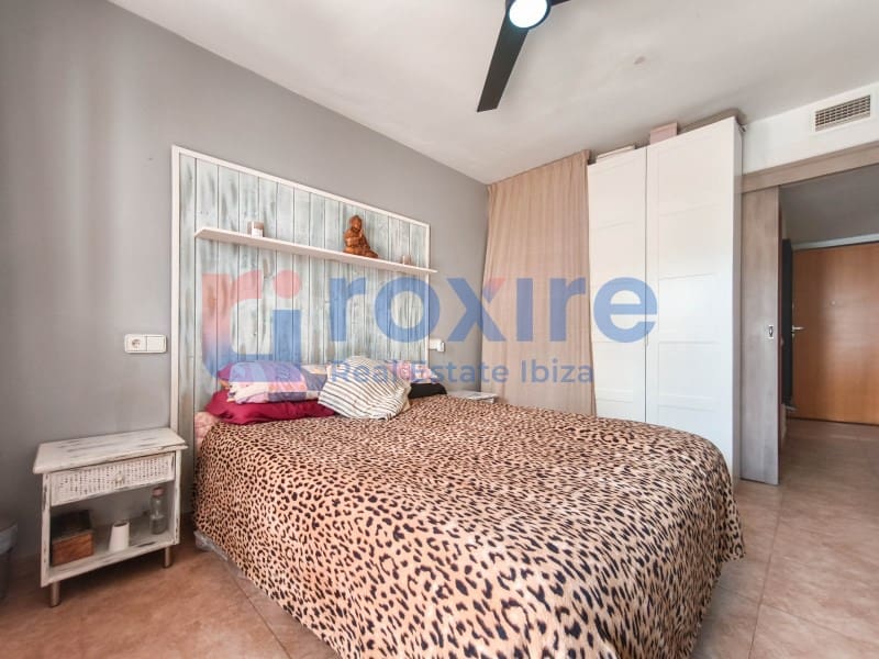 3 bedroom Townhouse for sale in Cala d'en Bou with pool garage - € 620,000 (Ref: 9774348)